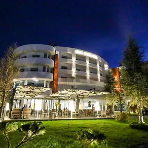 https://regina-garden-vlore.albaniahotels.org